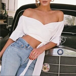 leRumi Denali Top Medium Off Shoulder Wrap Cropped Surplice V-Neck Linen Blend